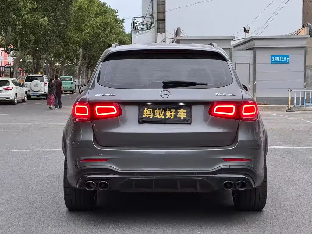 Mercedes-Benz GLC AMG 2022 — фото 5