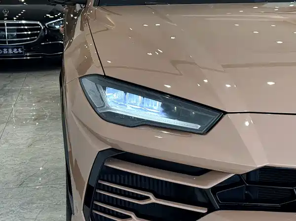 Lamborghini Urus 2018