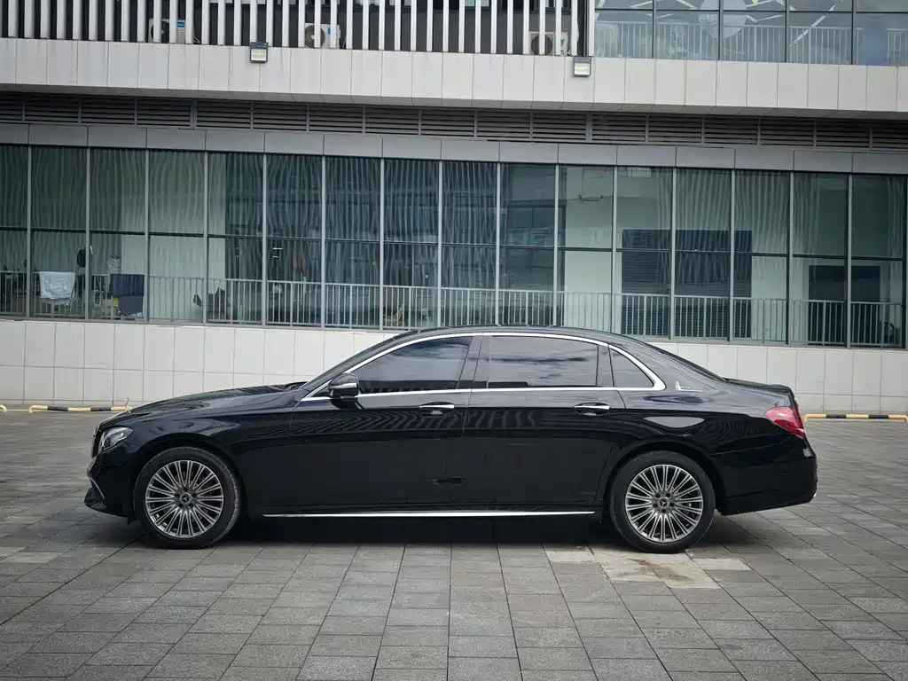Mercedes-Benz E-Class 2019