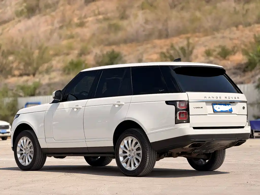 Land Rover Range Rover 2021 — фото 3