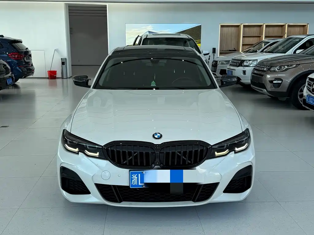 BMW 3 Series 2020