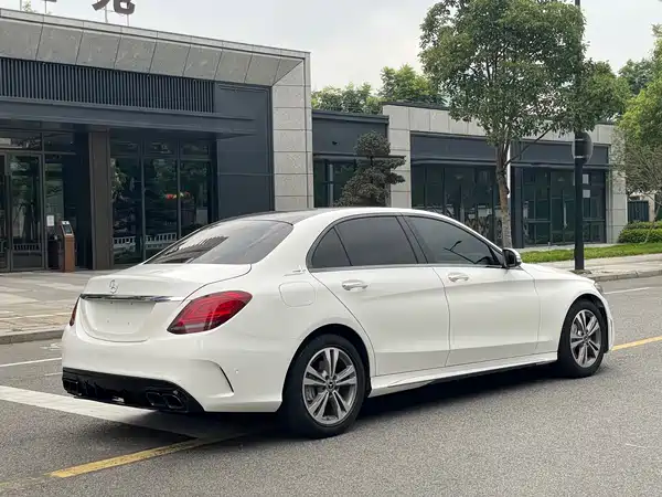 Mercedes-Benz C-Class 2020