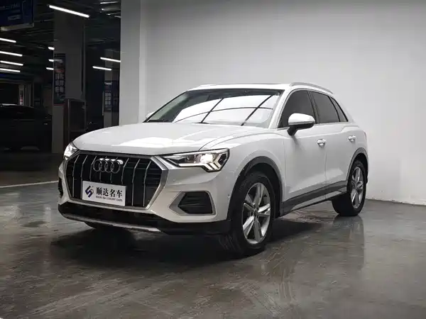Audi Q3 2021