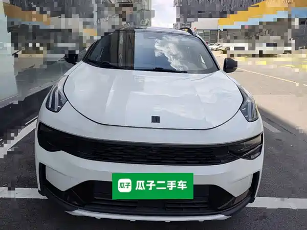 Lynk & Co 01 2023