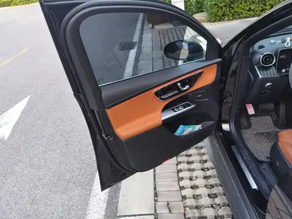 Mercedes-Benz GLC 2024