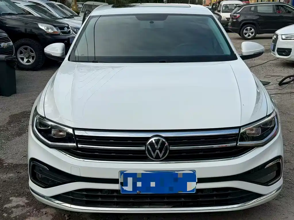 Volkswagen Bora 2023