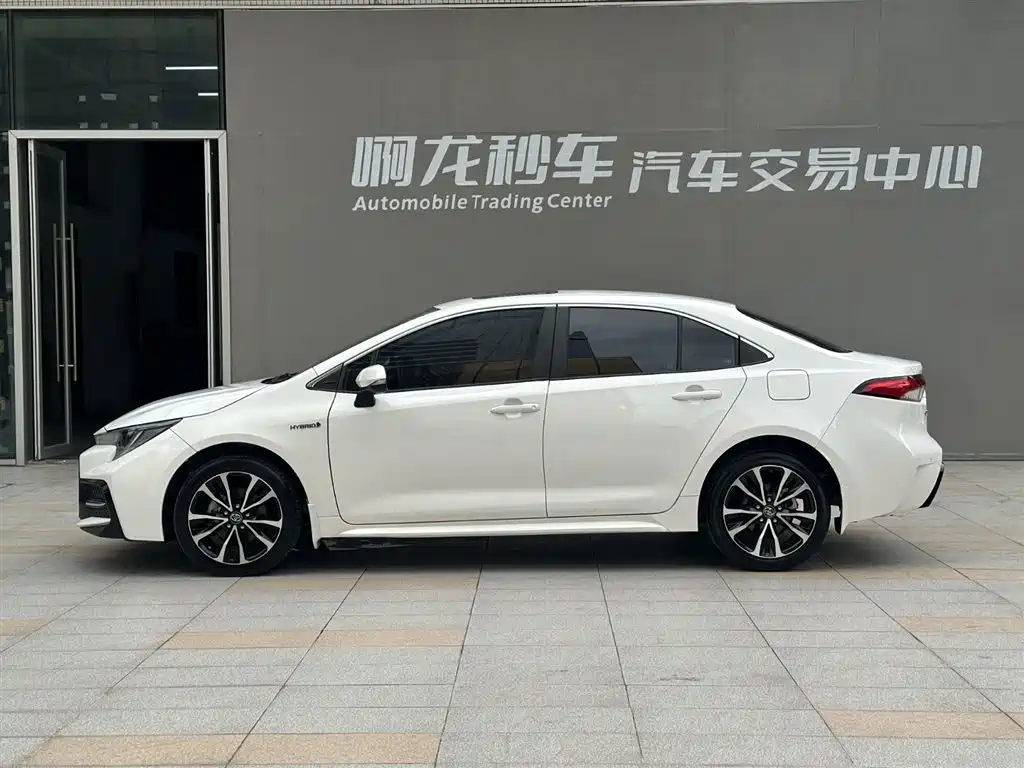 Toyota Levin 2022 — фото 17