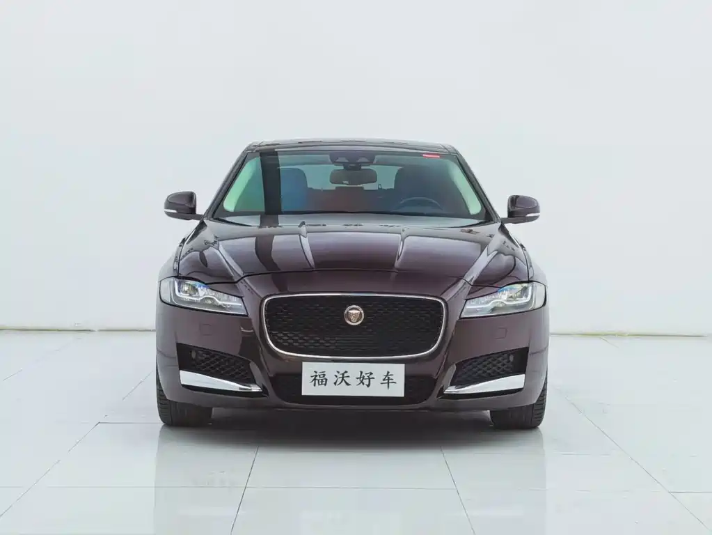 Jaguar XFL 2018 — фото 2