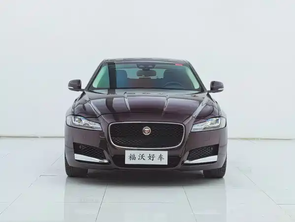 Jaguar XFL 2018