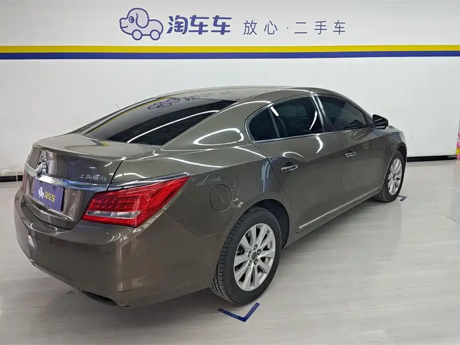 Buick LaCrosse 2015 — фото 3