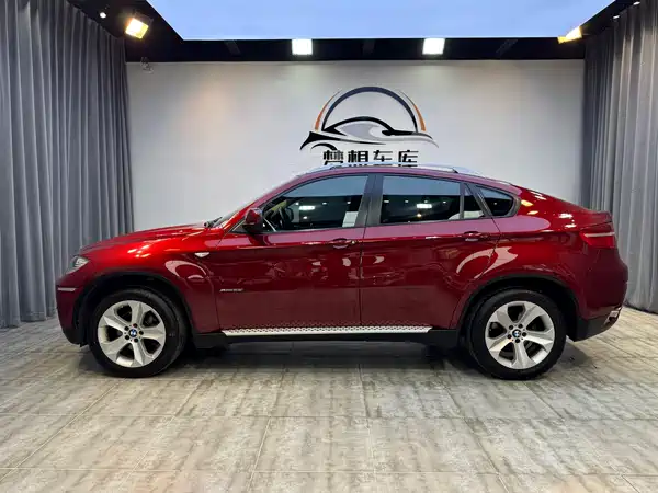 BMW X6 2011