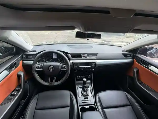 Skoda Superb 2017