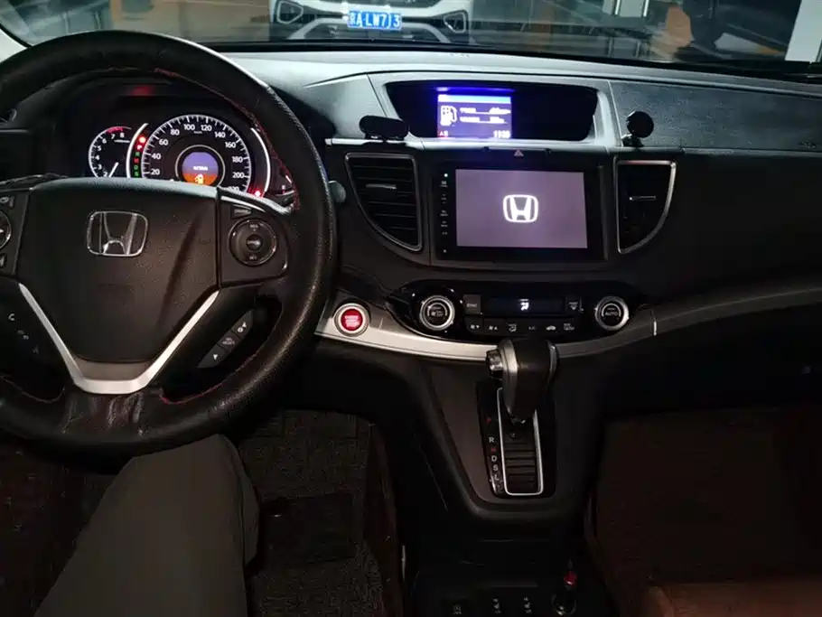 Honda CR-V 2016 — фото 12