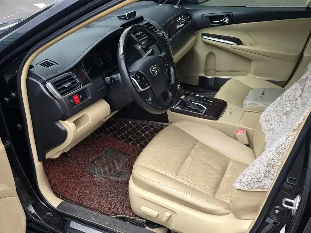 Toyota Camry 2017