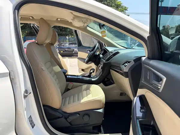 Ford Edge 2016