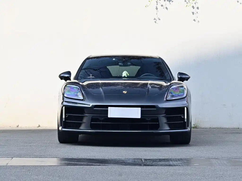 Porsche Panamera 2025 — фото 2