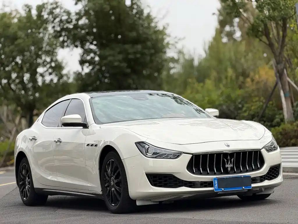 Maserati Ghibli 2018 — фото 3