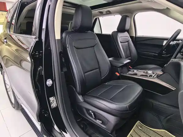 Ford Explorer 2022