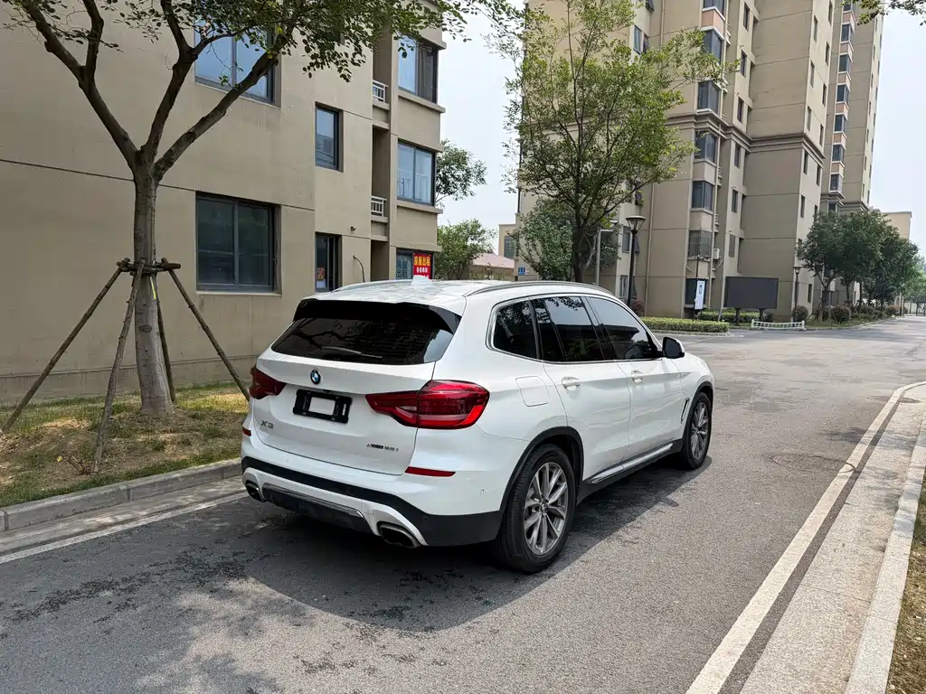 BMW X3 2019 — фото 11