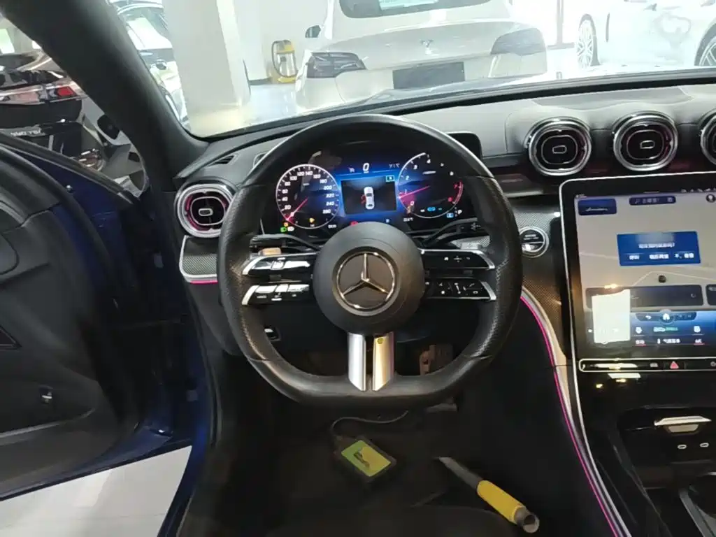 Mercedes-Benz C-Class 2022 — фото 11