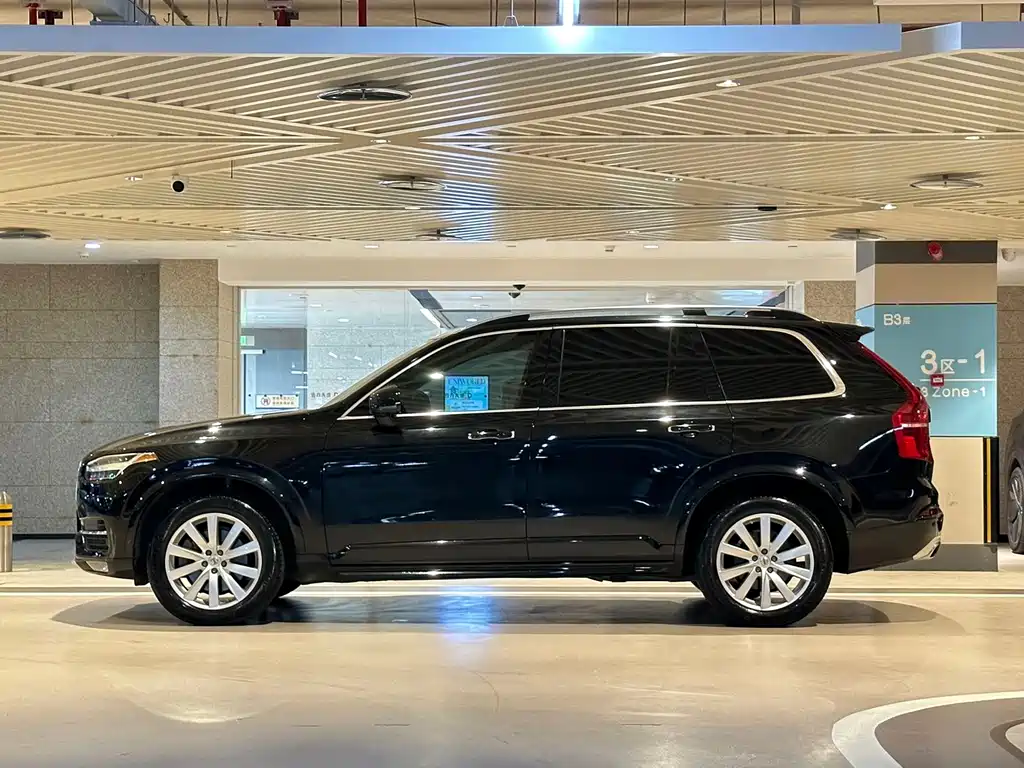 Volvo XC90 2016 — фото 16