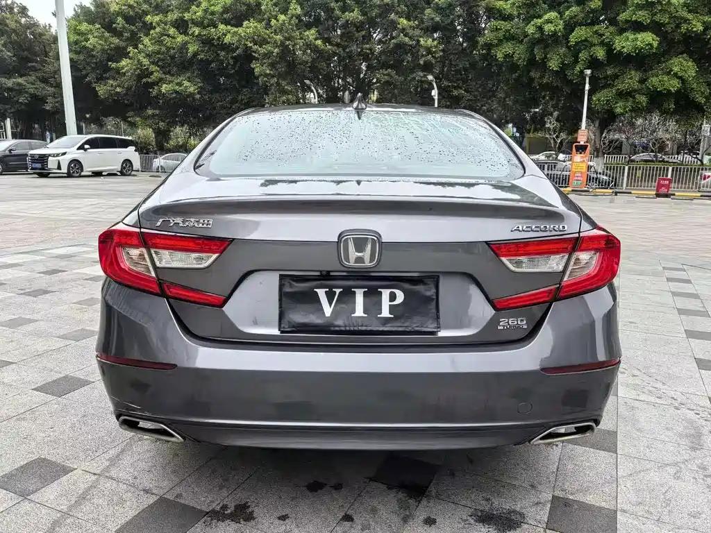 Honda Accord 2019 — фото 9