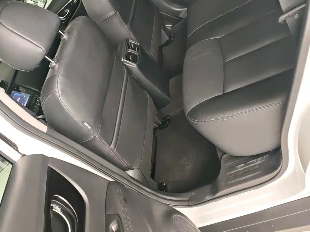 Nissan X-Trail 2023 — фото 14