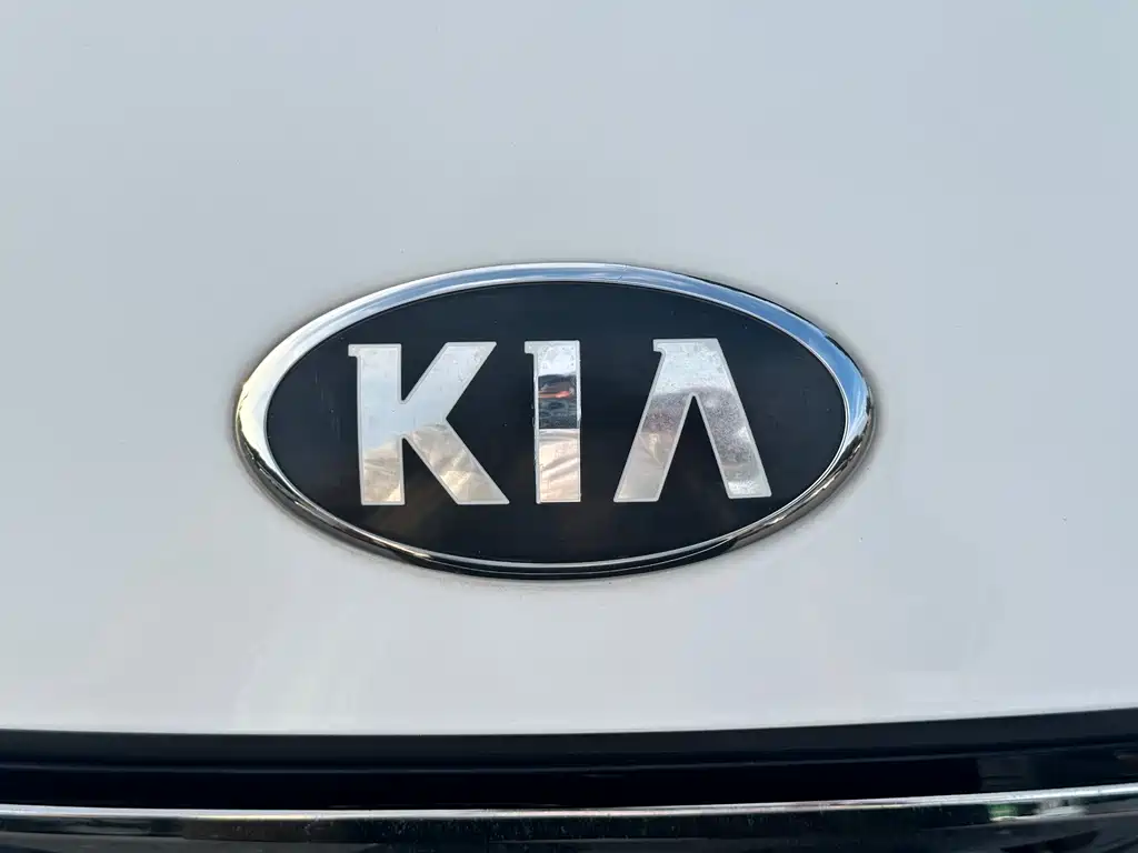 Kia K3 2017 — фото 9