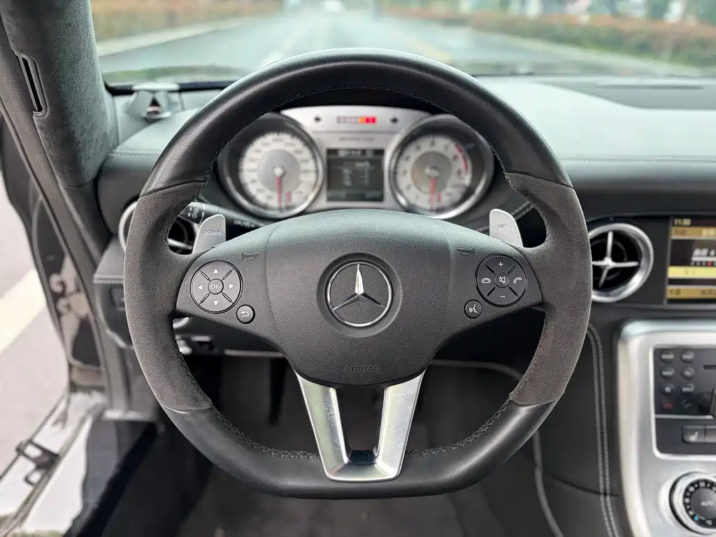 Mercedes-Benz Sls-Class AMG 2015 — фото 8
