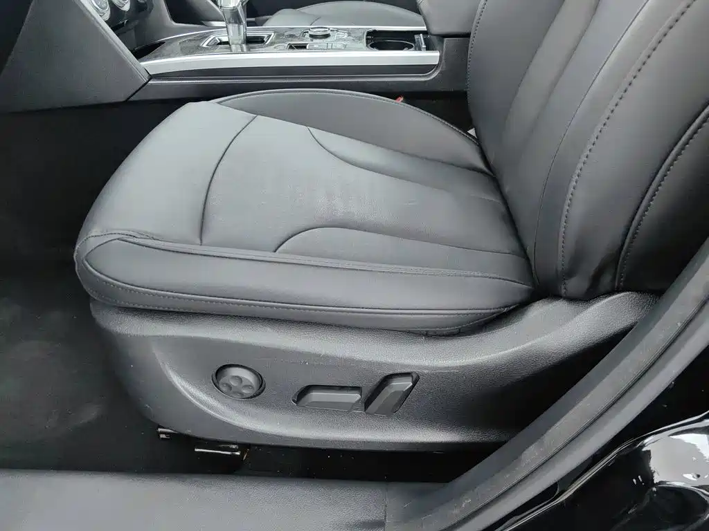 Haval H6 2017 — фото 20