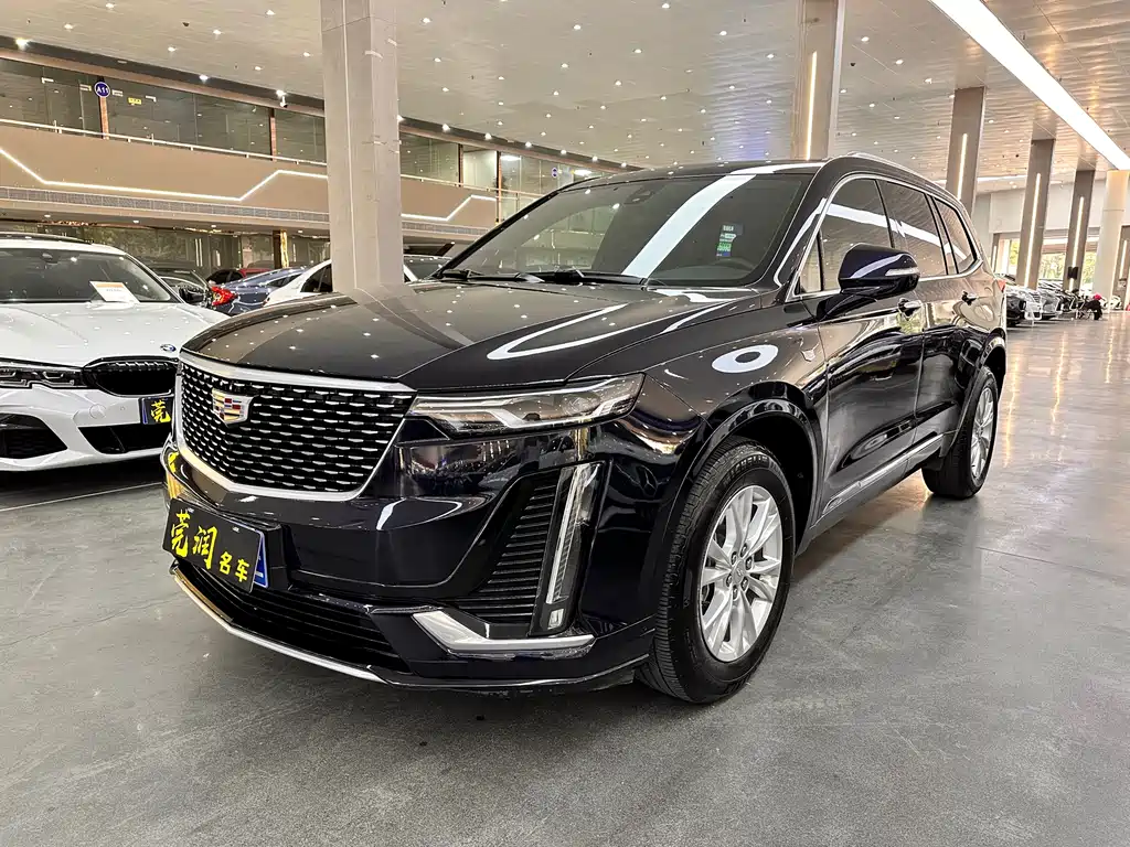 Cadillac XT6 2020 — фото 1