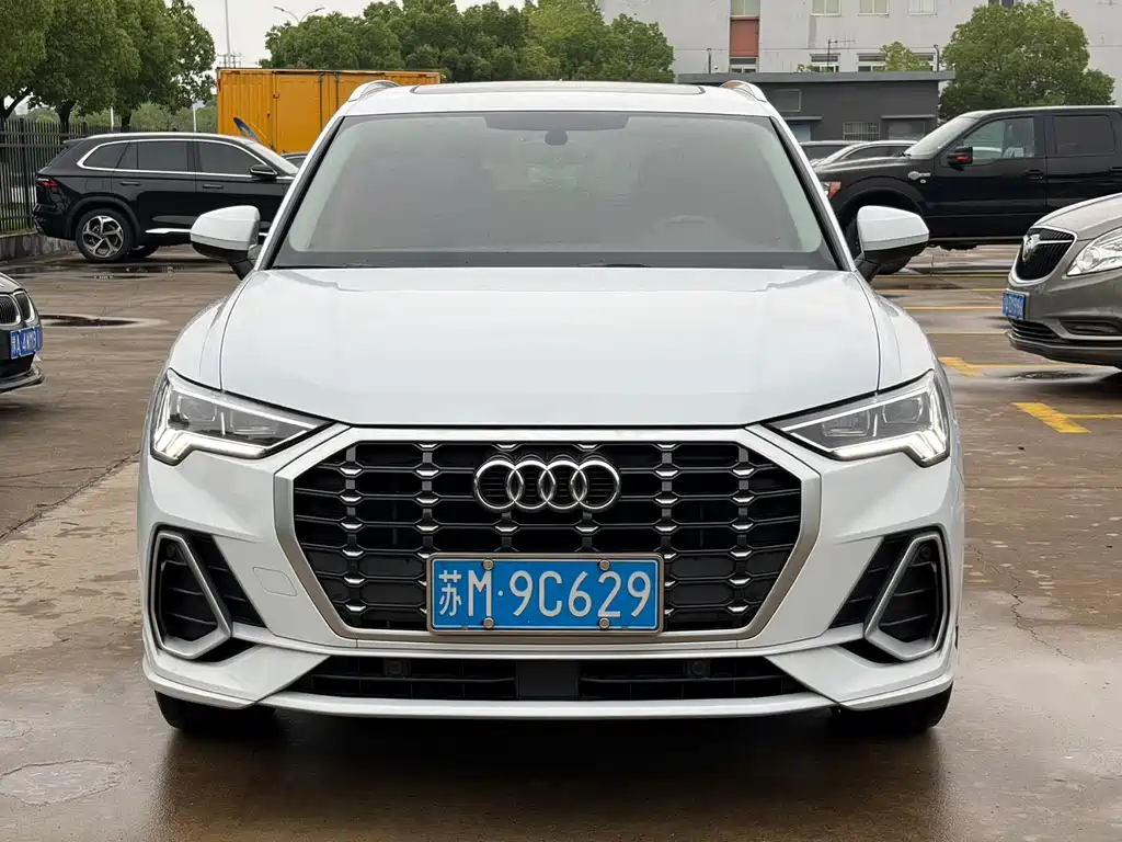 Audi Q3 2022