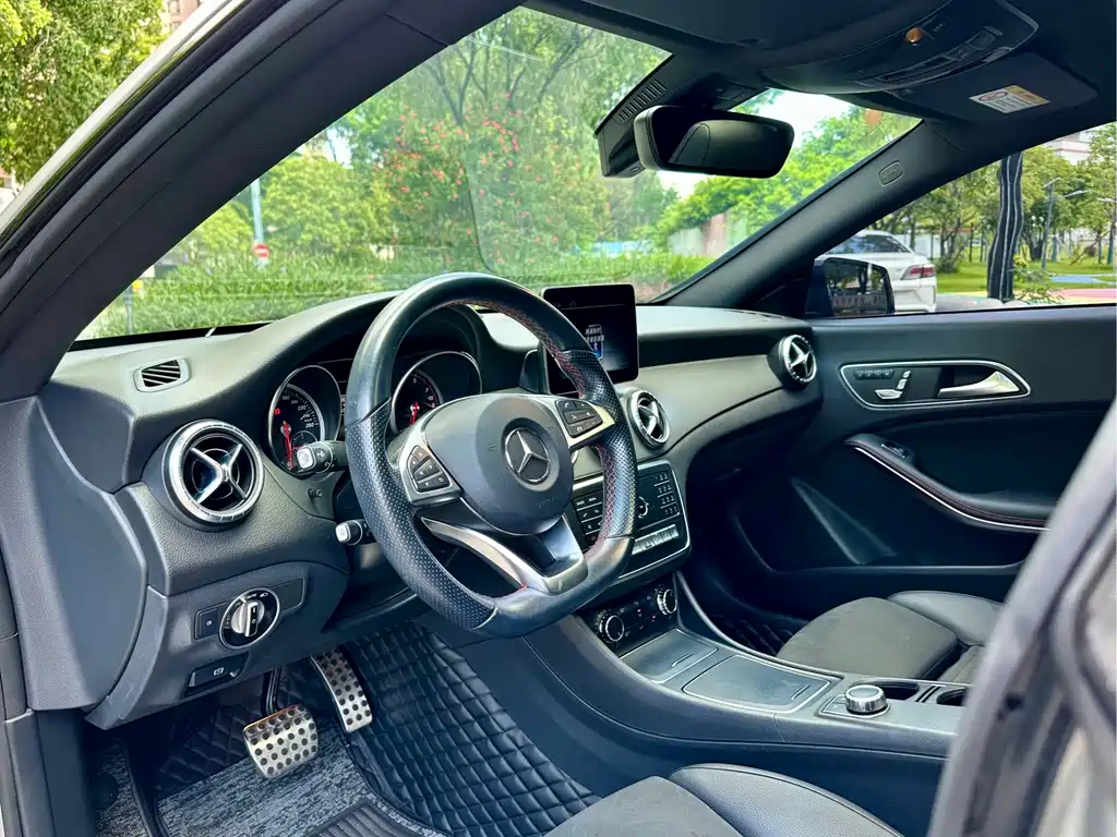 Mercedes-Benz CLA 2018 — фото 10