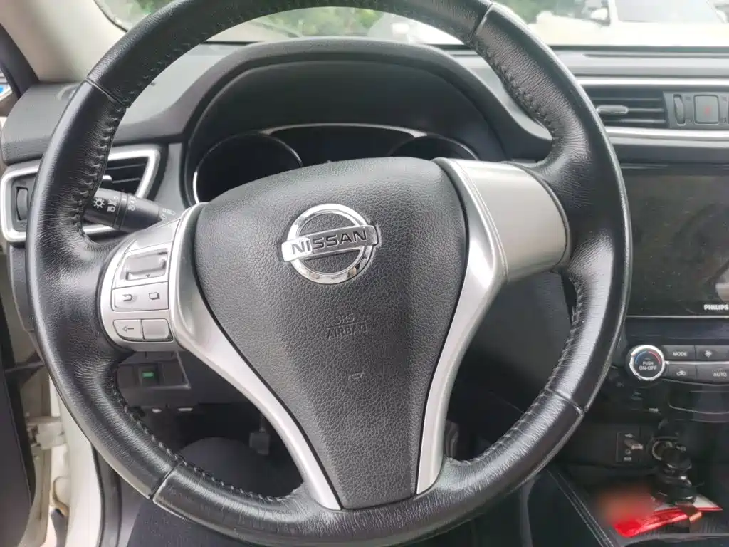 Nissan X-Trail 2014