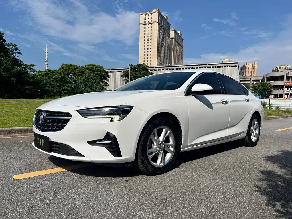 Buick Regal 2021 — фото 1