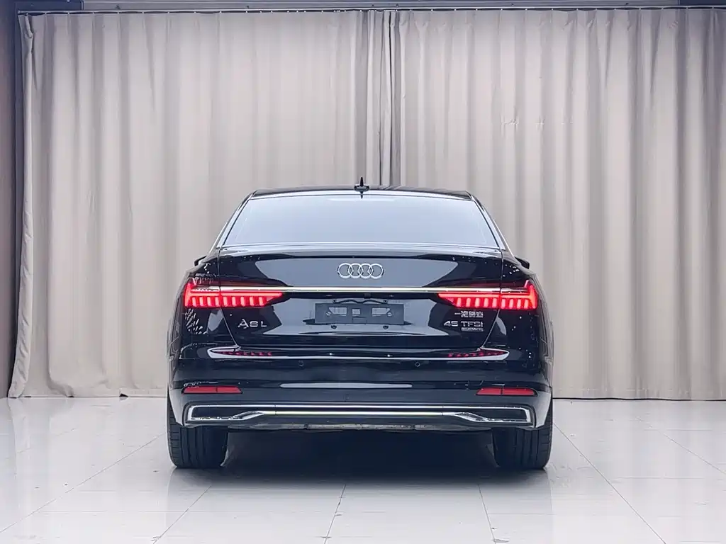 Audi A6L 2023 — фото 19