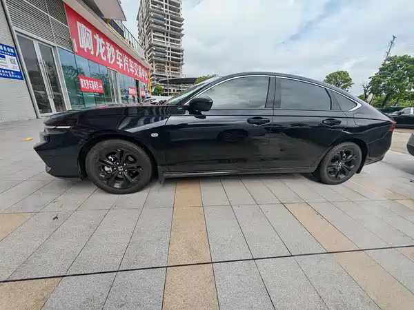 Honda Accord 2025