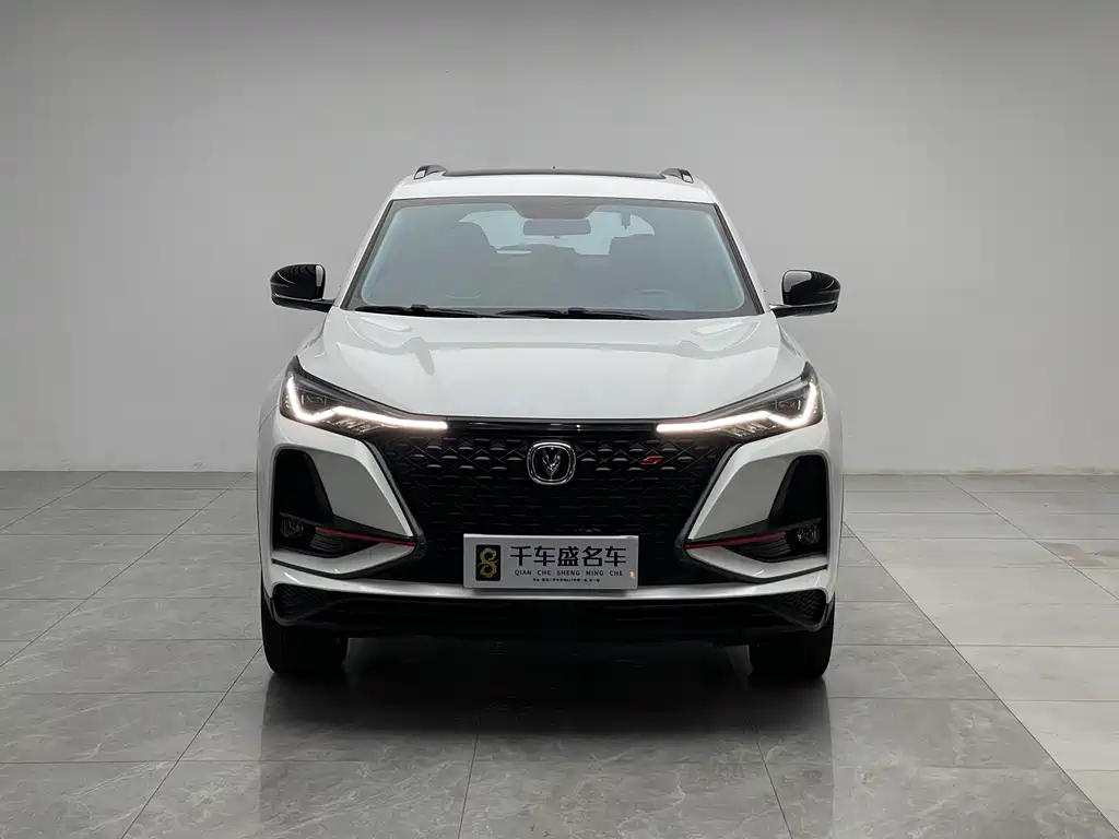 Changan CS75PLUS 2020 — фото 2