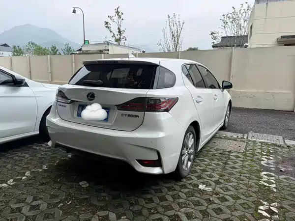 Lexus CT 2017