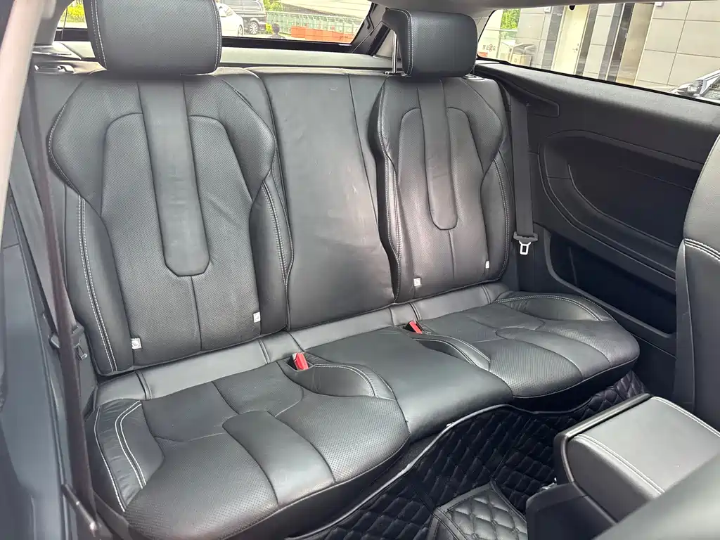 Land Rover Evoque 2014 — фото 28