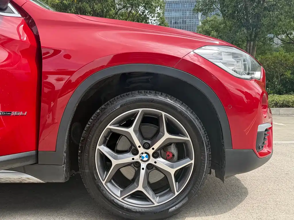 BMW X1 2018 — фото 14