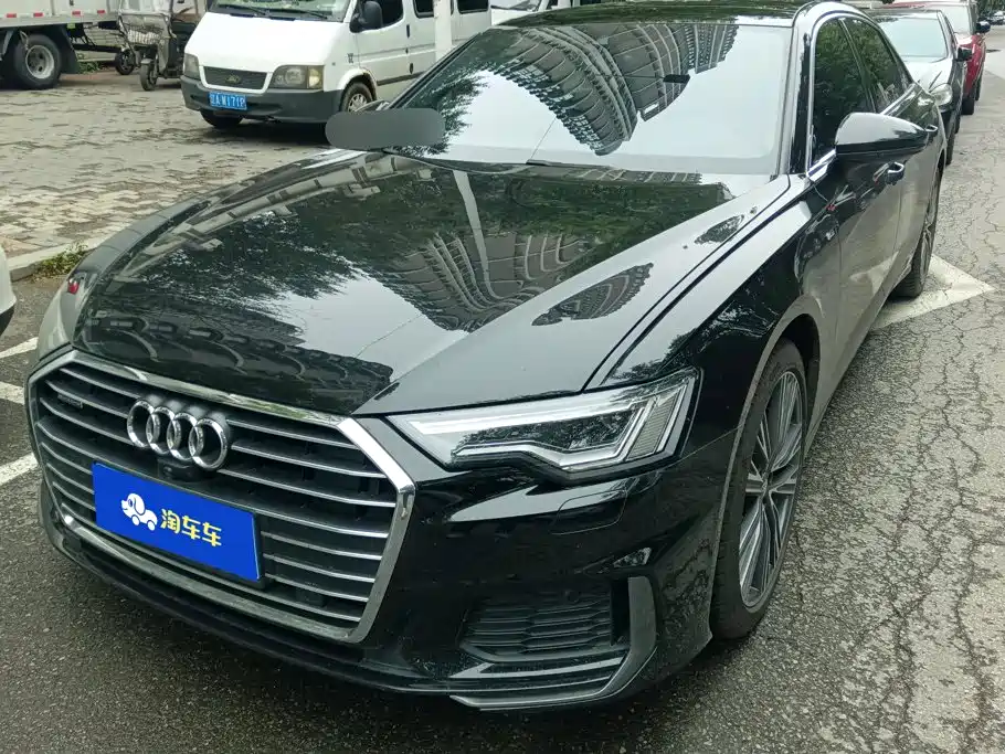 Audi A6L 2022