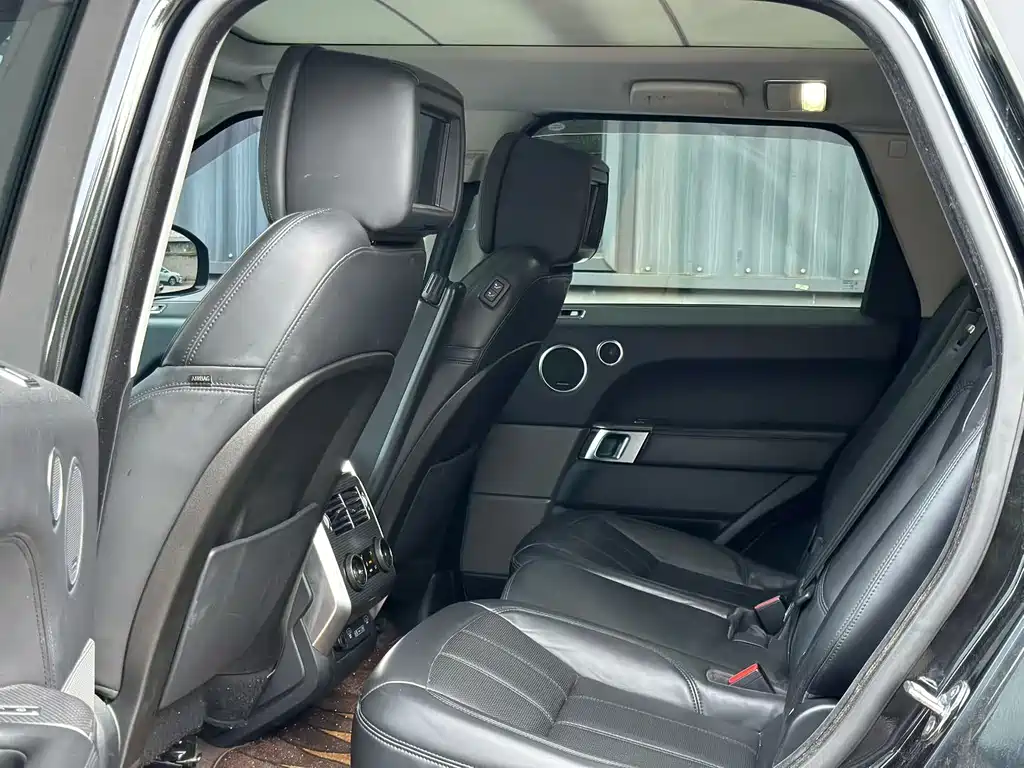 Land Rover Range Rover Sport 2020 — фото 8