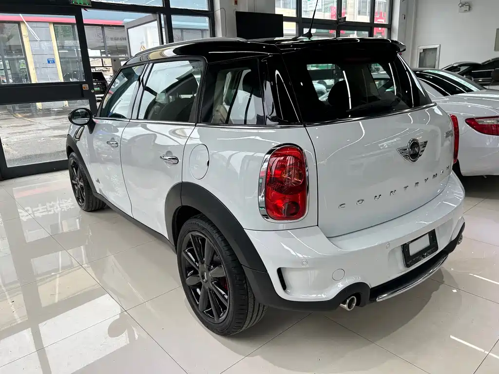MINI Countryman 2013