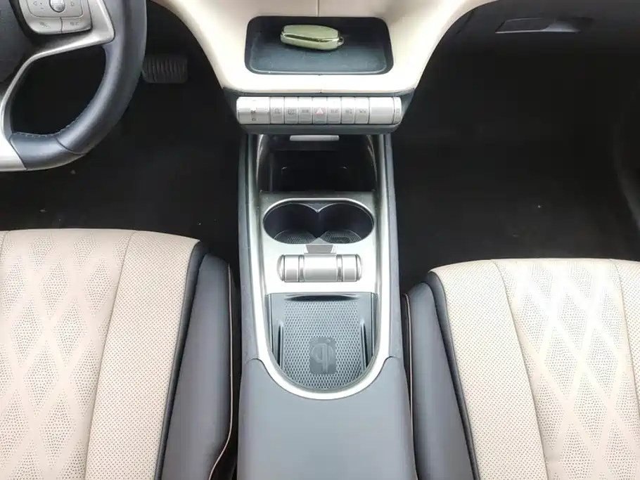 BYD Dolphin 2023 — фото 16