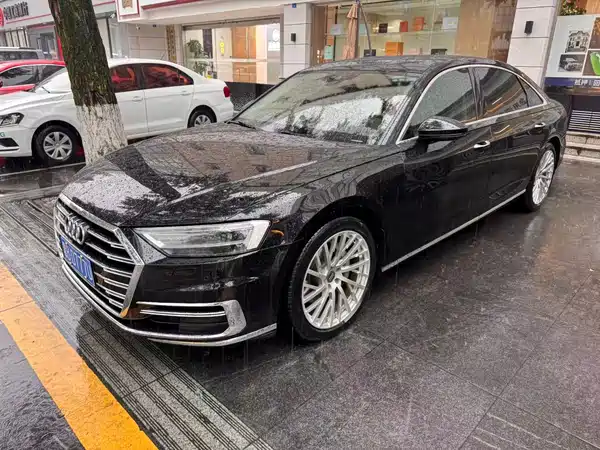 Audi A8 2021
