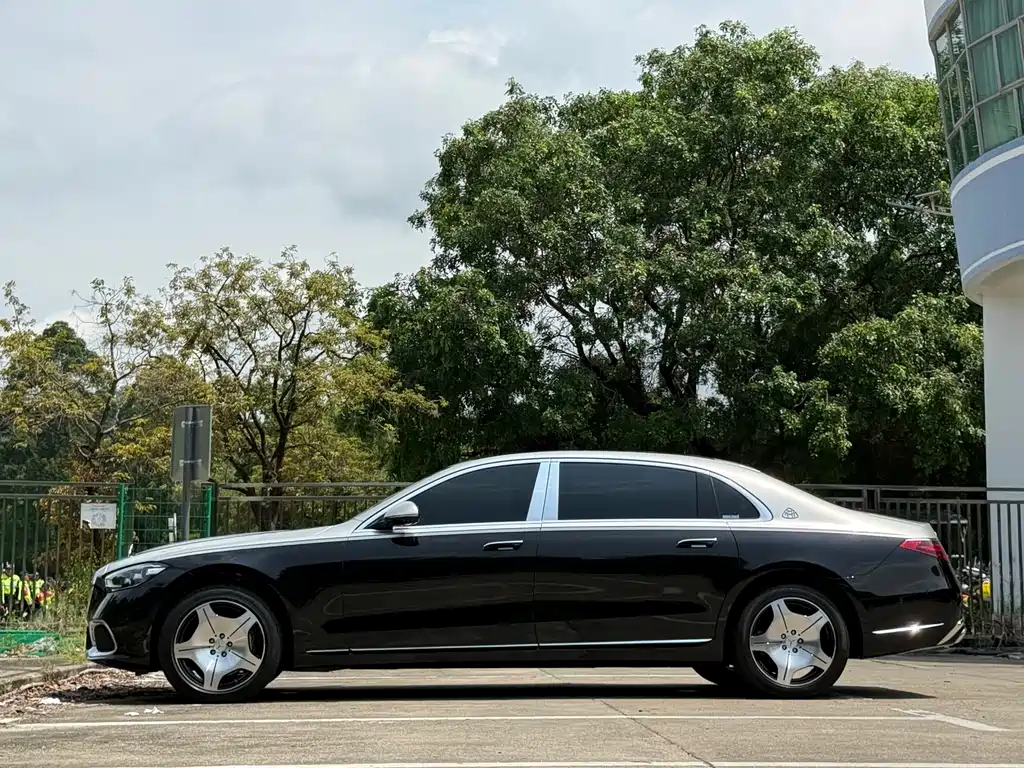 Mercedes-Benz Maybach S-Class 2021 — фото 16