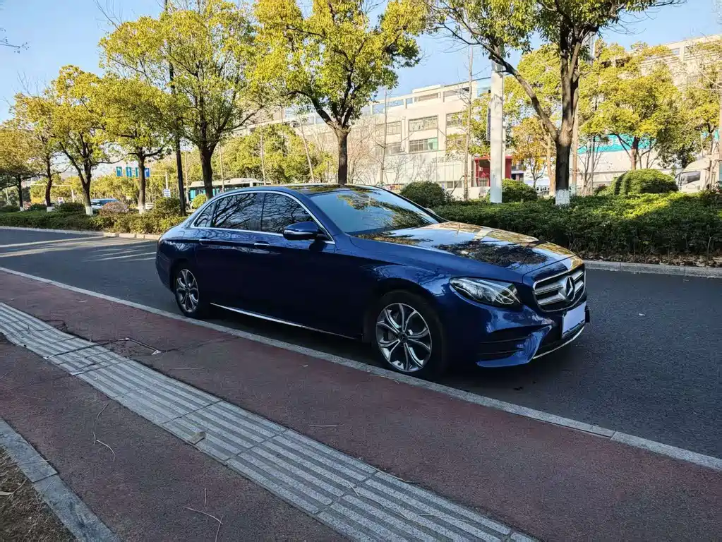 Mercedes-Benz E-Class 2020 — фото 3