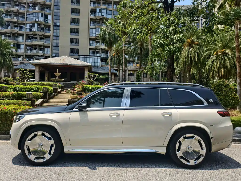 Mercedes-Benz GLS 2021 — фото 2