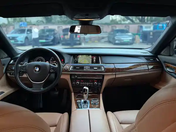 BMW 7 Series 2013